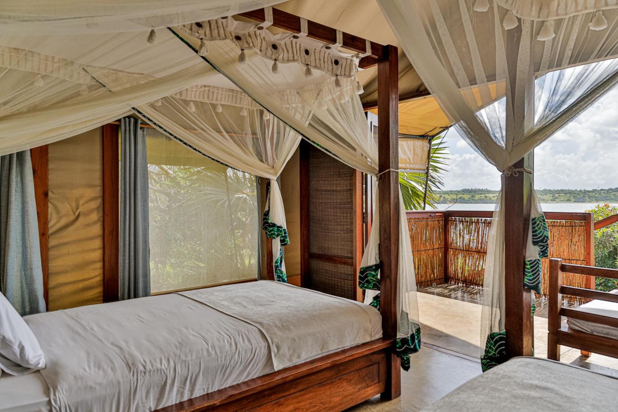 Naara Eco Lodge & Spa 치덴겔레 외부 사진